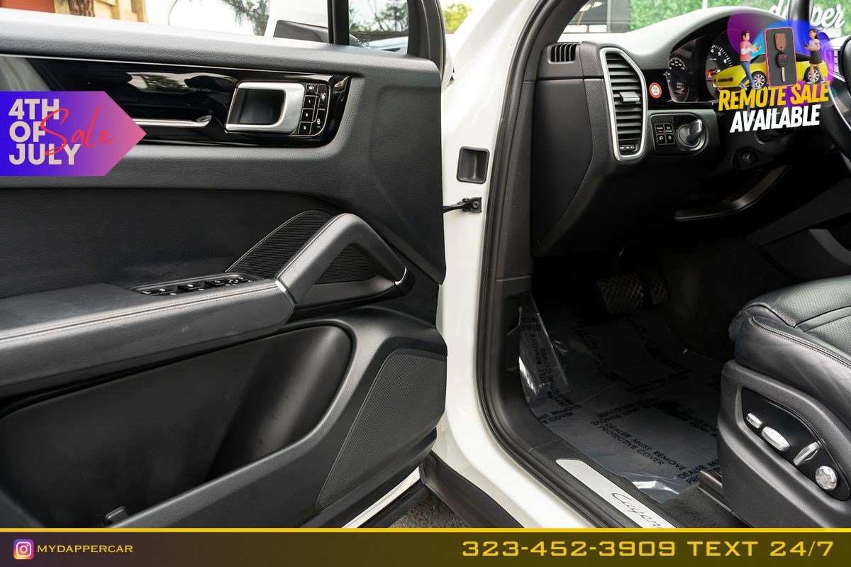 Used 2019 Porsche Cayenne AWD/4WD image 11