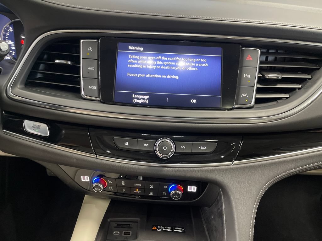 Used 2024 Buick Enclave Avenir w/ Avenir Technology Package AWD/4WD image 19