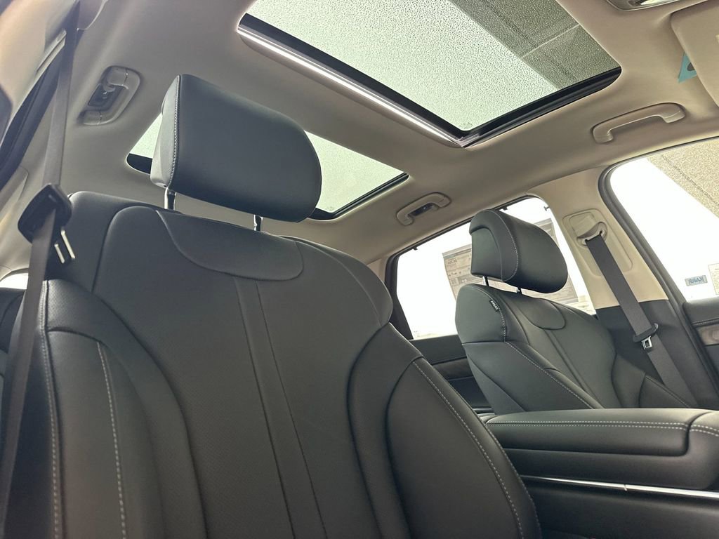 New 2026 Genesis GV80 2.5T Select image 17