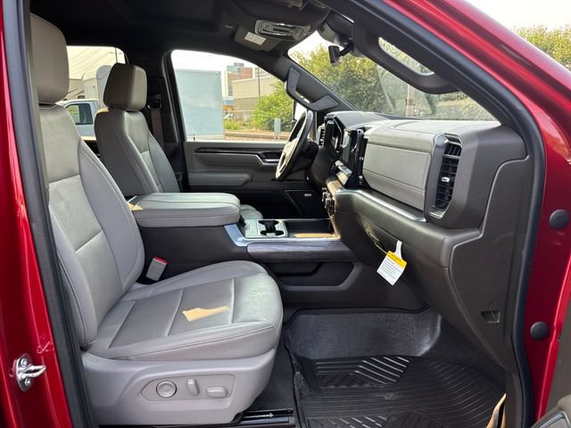 Used 2024 Chevrolet Silverado 2500 LTZ w/ LTZ Convenience Package AWD/4WD image 28
