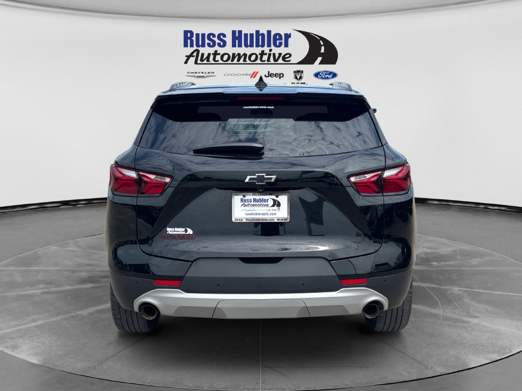 Used 2022 Chevrolet Blazer LT w/ Redline Edition FWD image 4