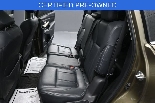 Used 2022 Subaru Ascent Limited w/ Technology Package AWD/4WD image 15