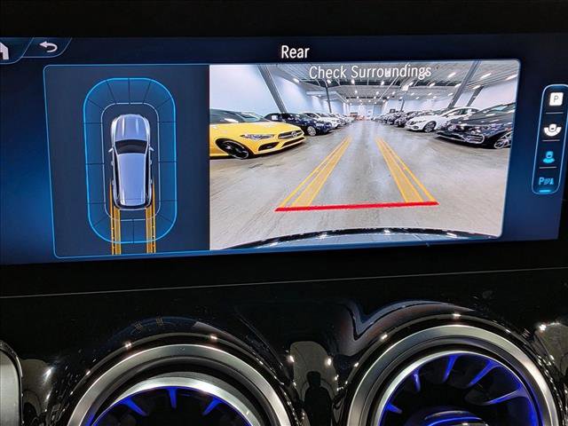 Used 2025 Mercedes-Benz GLB 250 image 13