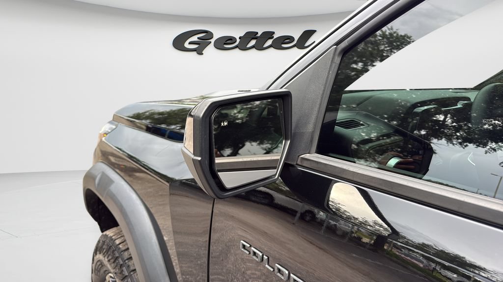 Used 2023 Chevrolet Colorado ZR2 w/ ZR2 Convenience Package III AWD/4WD image 23
