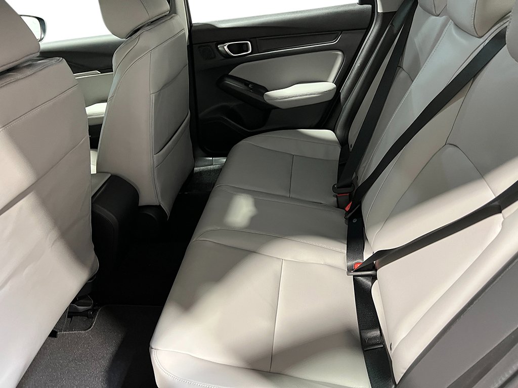 New 2025 Acura Integra image 30