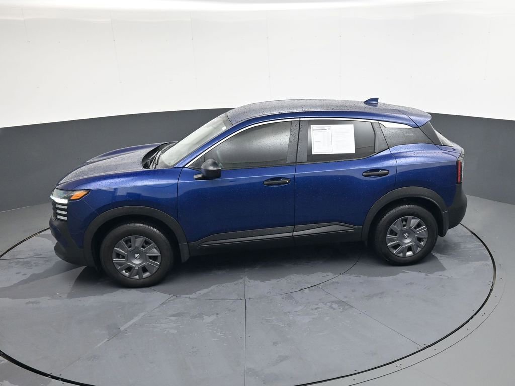 Used 2025 Nissan Kicks S image 29