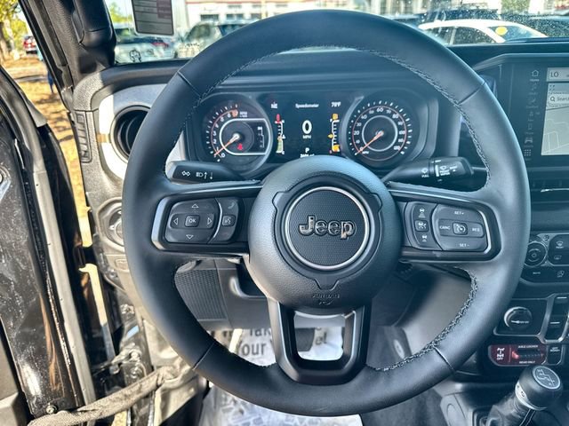 Used 2025 Jeep Gladiator Willys image 23