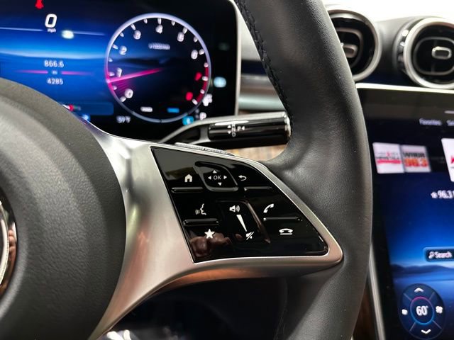 Used 2025 Mercedes-Benz C 300 4MATIC Sedan image 32