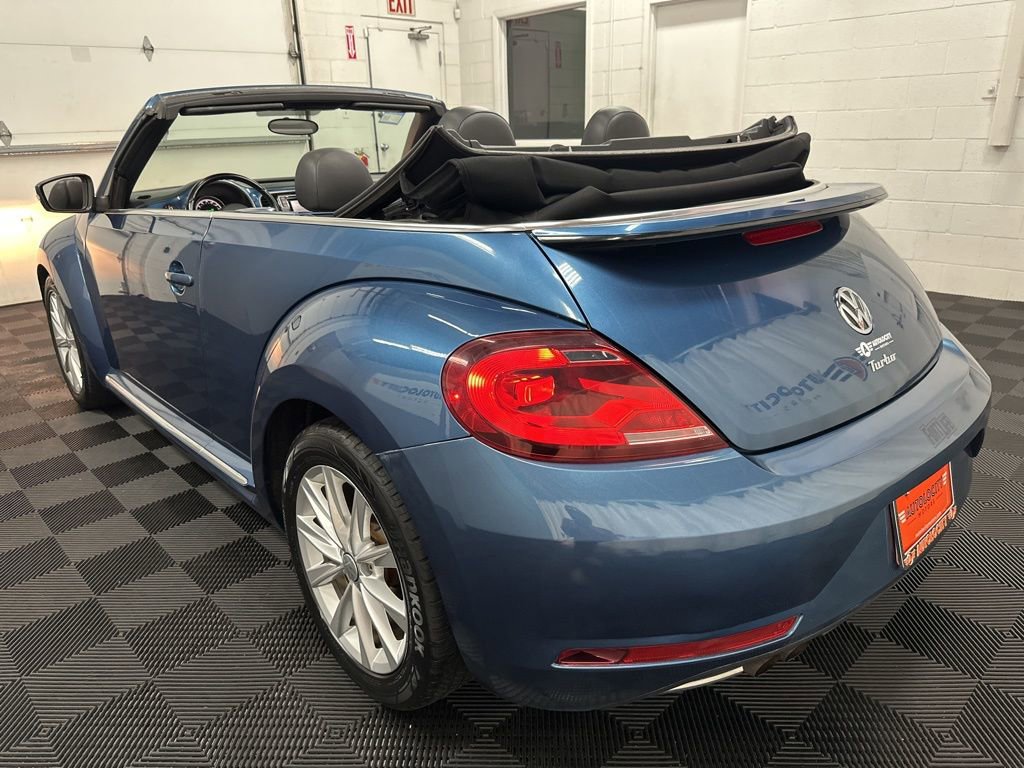 Used 2018 Volkswagen Beetle 2.0T S image 14