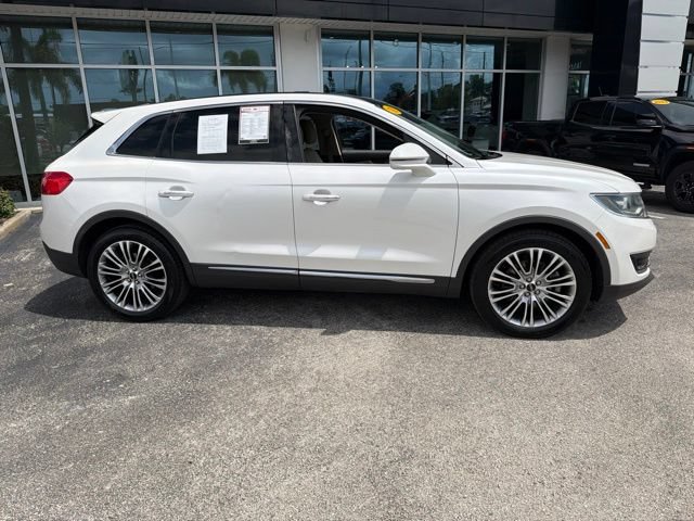 Used 2018 Lincoln MKX Reserve w/ Lincoln MKX Climate Package AWD/4WD image 9