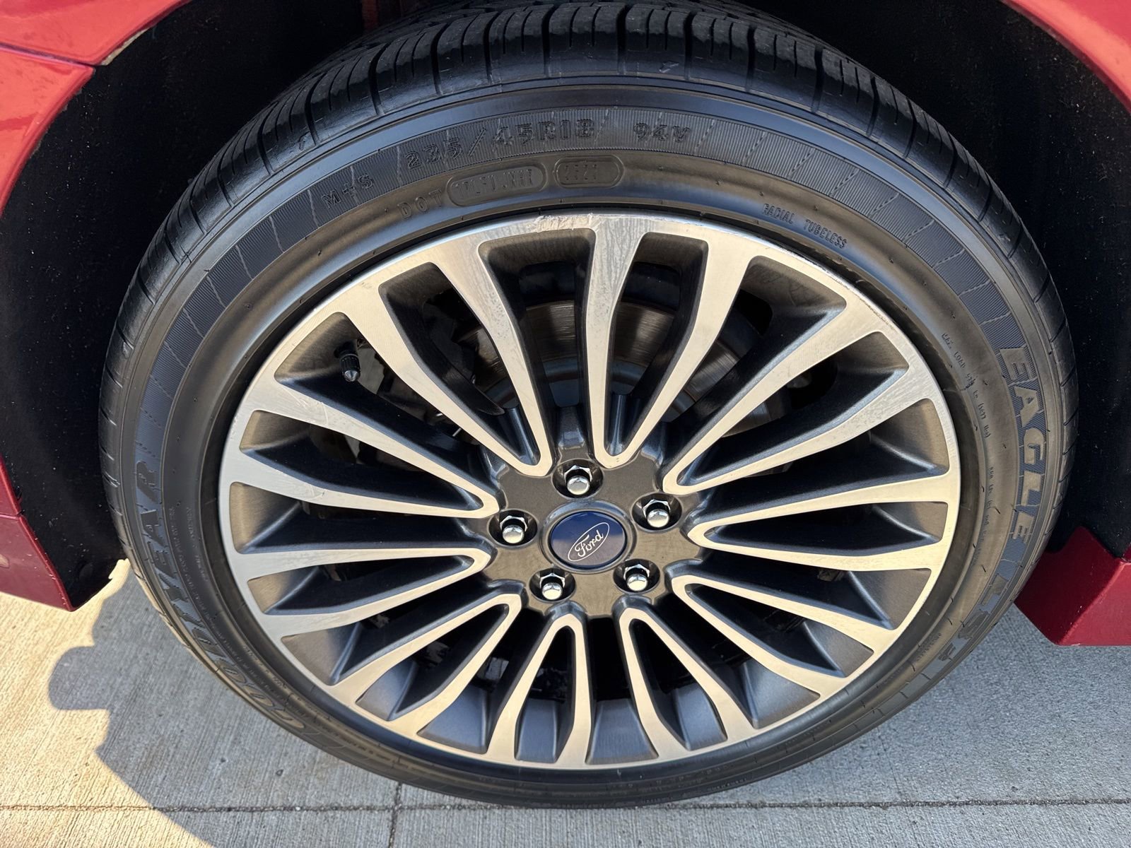 Certified 2018 Ford Fusion SE w/ Fusion SE Technology Package image 19