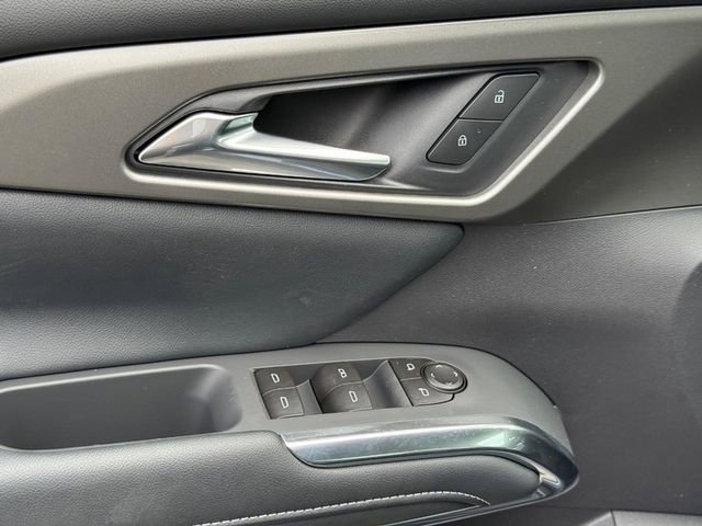 New 2026 Chevrolet Traverse LT w/ LPO, Floor Liner Package FWD image 16