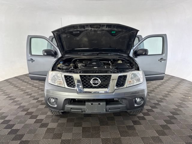 Used 2016 Nissan Frontier SV w/ SV Value Truck Package RWD image 11