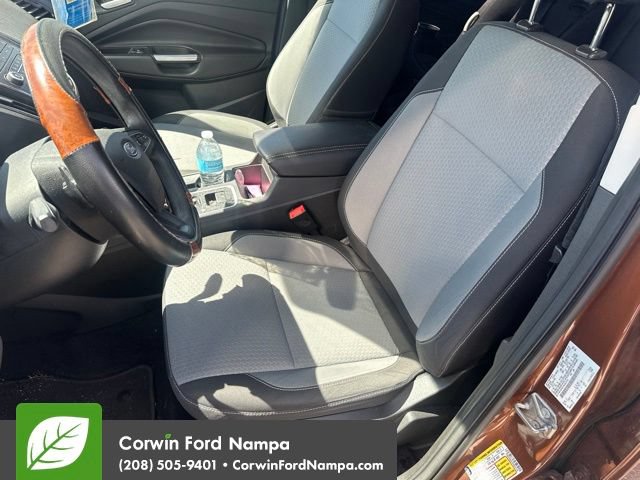 Used 2017 Ford Escape SE AWD/4WD image 13