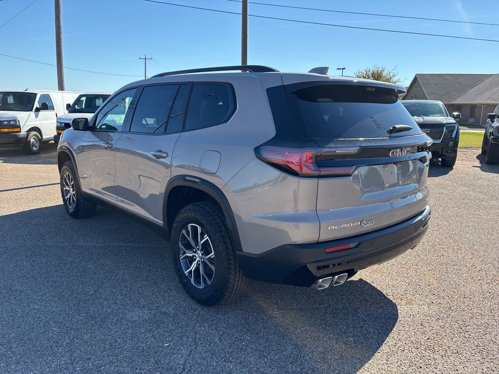 New 2026 GMC Acadia AT4 image 3