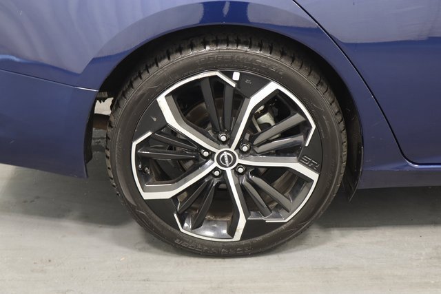 Used 2024 Nissan Altima 2.5 SR image 25