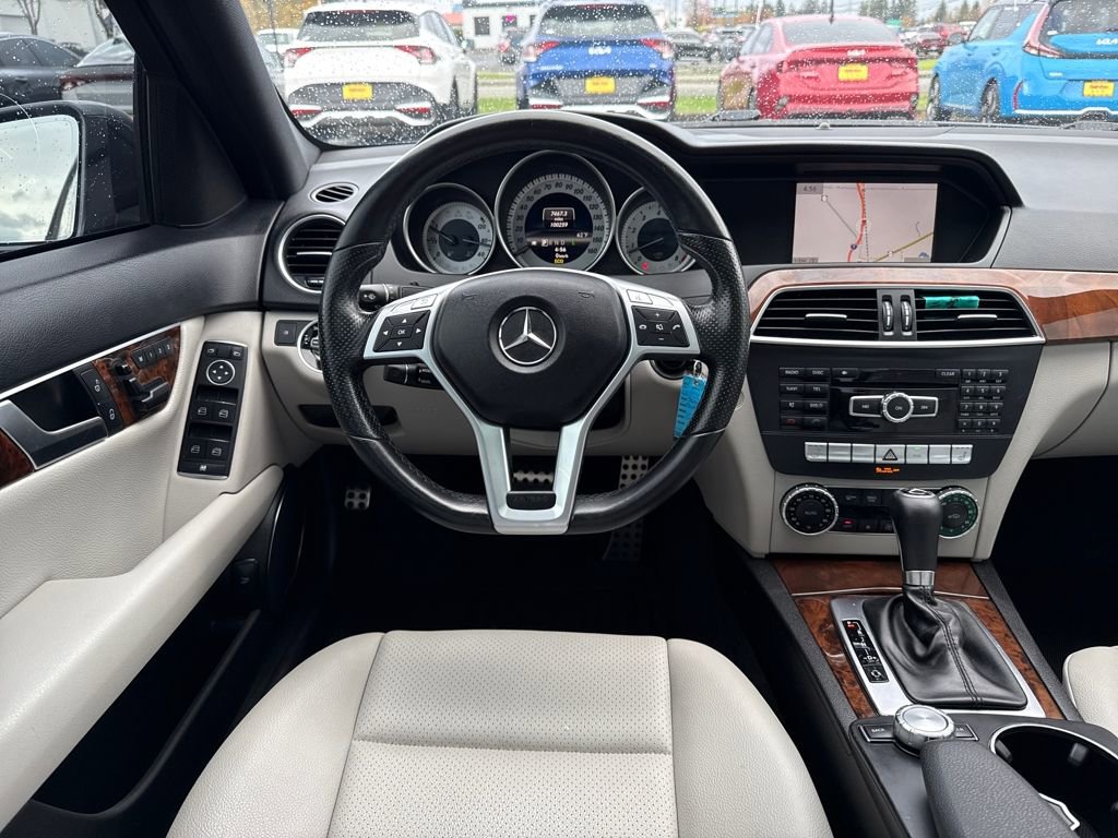 Used 2013 Mercedes-Benz C 300 4MATIC Sedan image 20