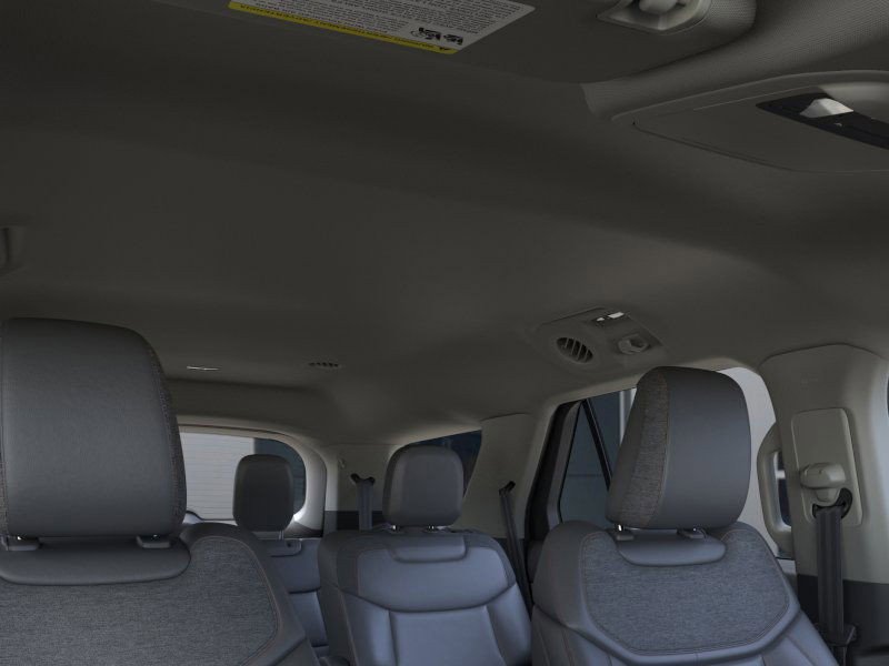 New 2025 Ford Explorer Active w/ Active Comfort Package image 24