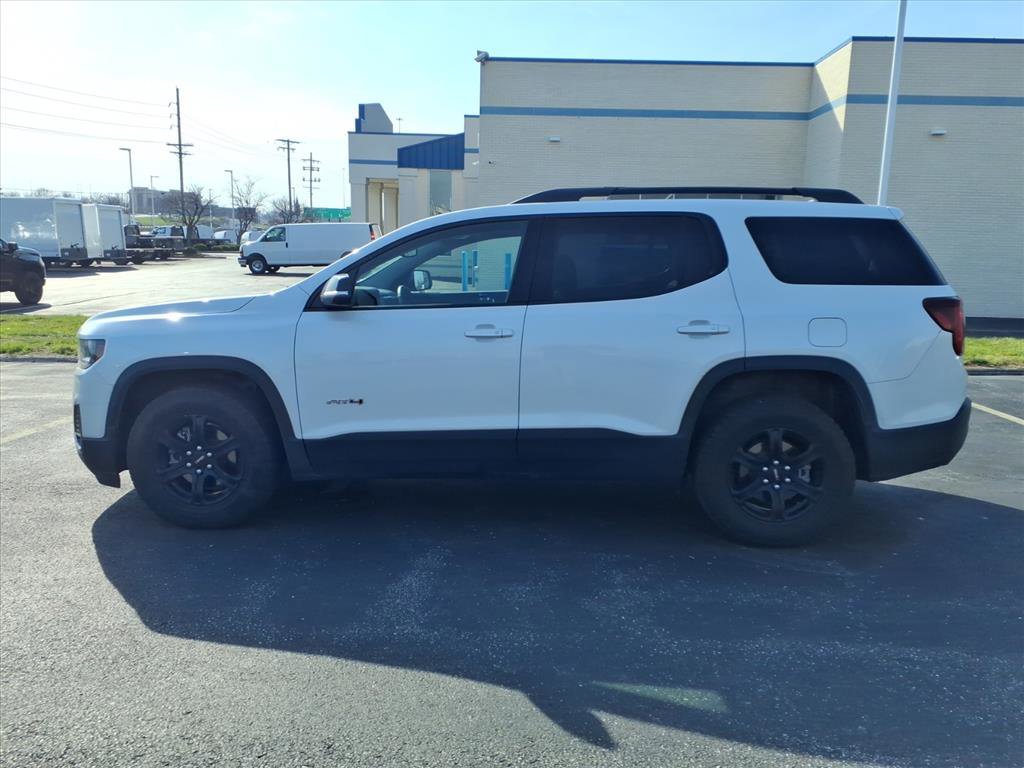 Used 2023 GMC Acadia AT4 w/ Technology Package image 4