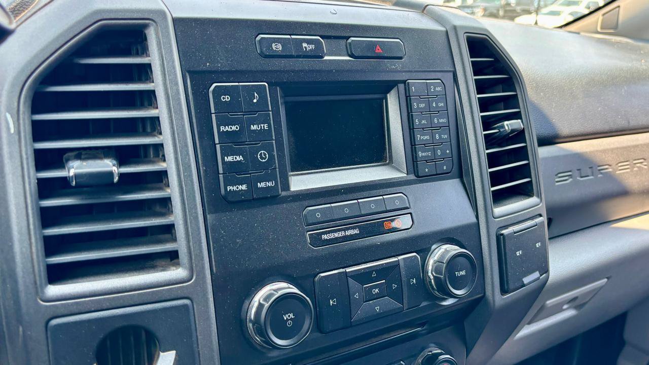 Used 2017 Ford F550 2WD SuperCab Super Duty image 19