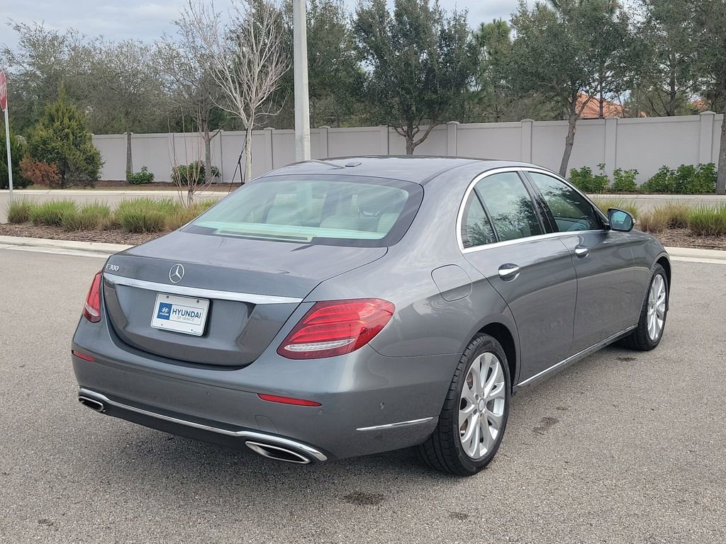 Used 2017 Mercedes-Benz E 300 image 6