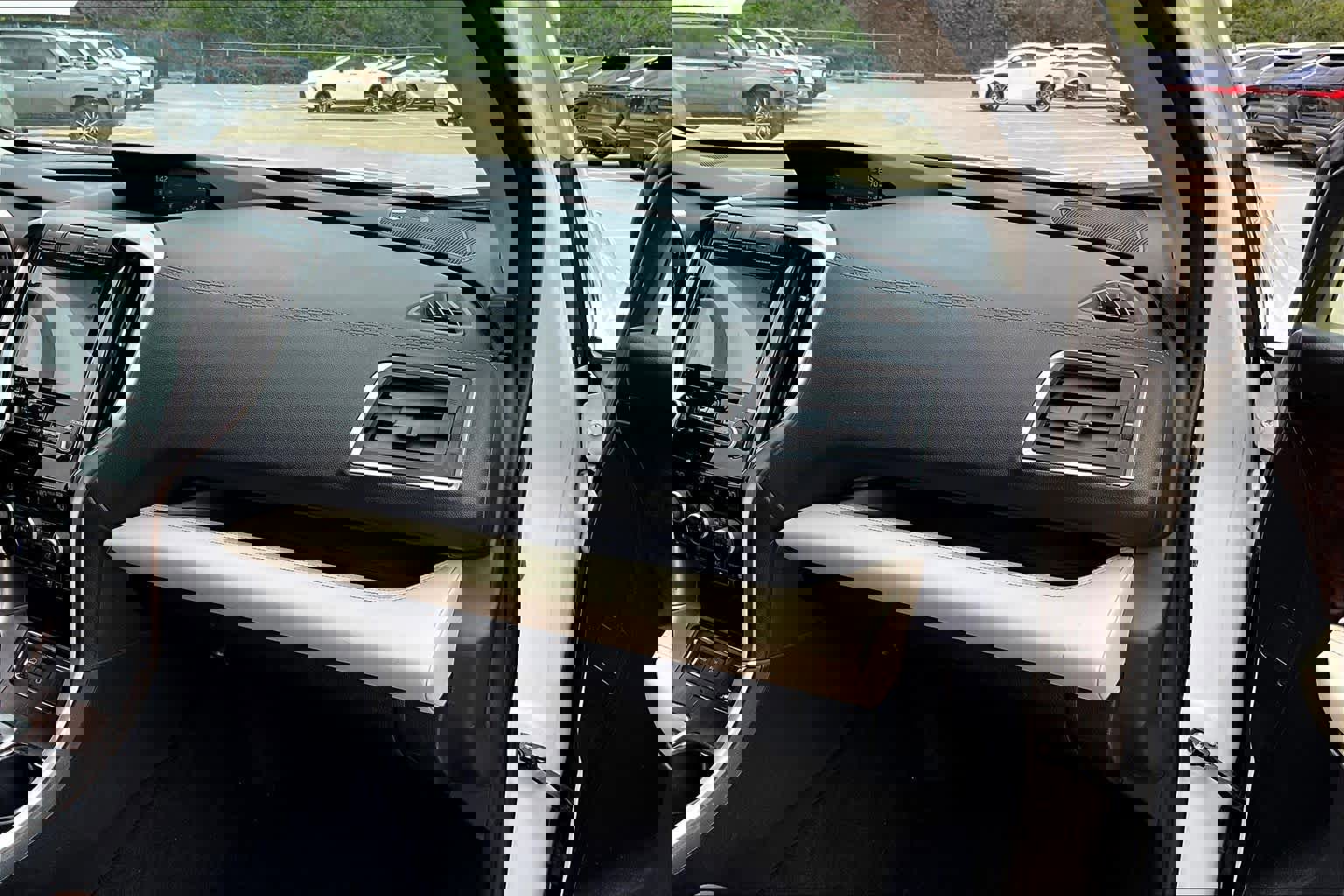 Used 2021 Subaru Ascent Touring image 19