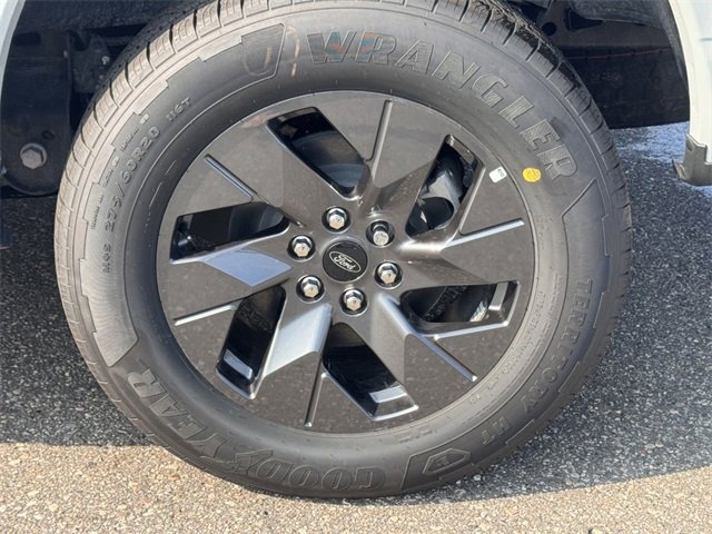 New 2024 Ford F150 Lightning Lariat image 6