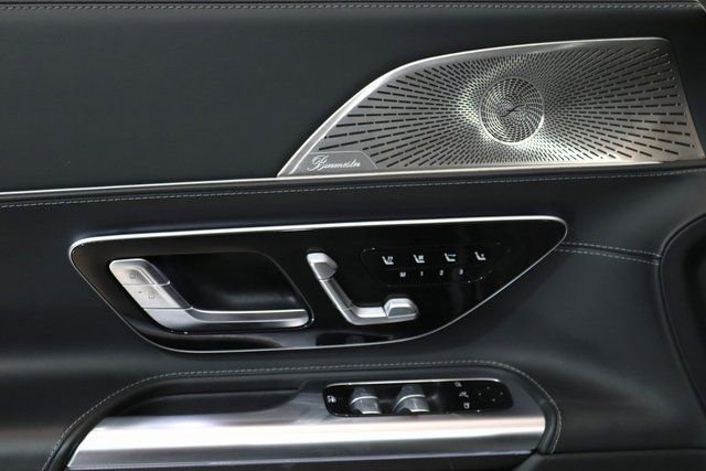 Used 2023 Mercedes-Benz SL 55 AMG 4MATIC image 4