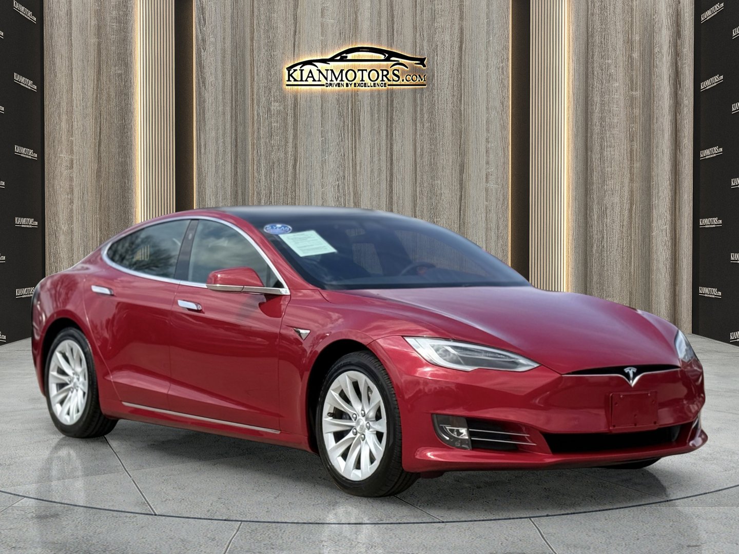 Used 2019 Tesla Model S 100D image 1