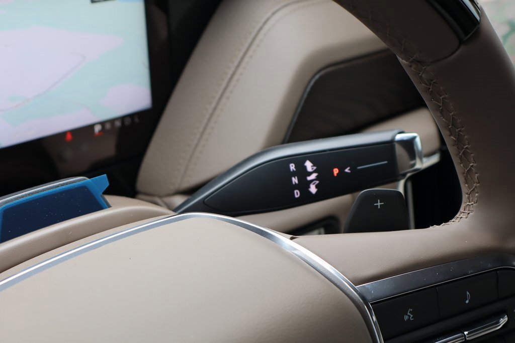 New 2026 GMC Yukon XL Denali w/ Denali Reserve Package image 18