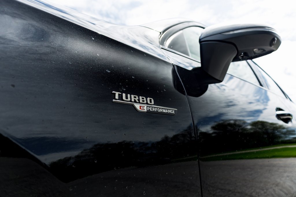 New 2025 Mercedes-Benz GLC 63 AMG S image 12