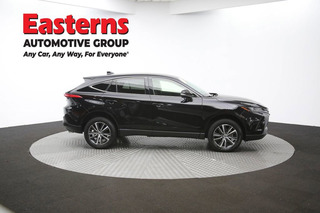 Used 2022 Toyota Venza LE image 44