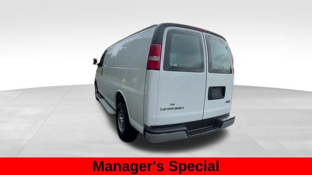 Used 2023 GMC Savana 2500 w/ Driver Convenience Package image 3