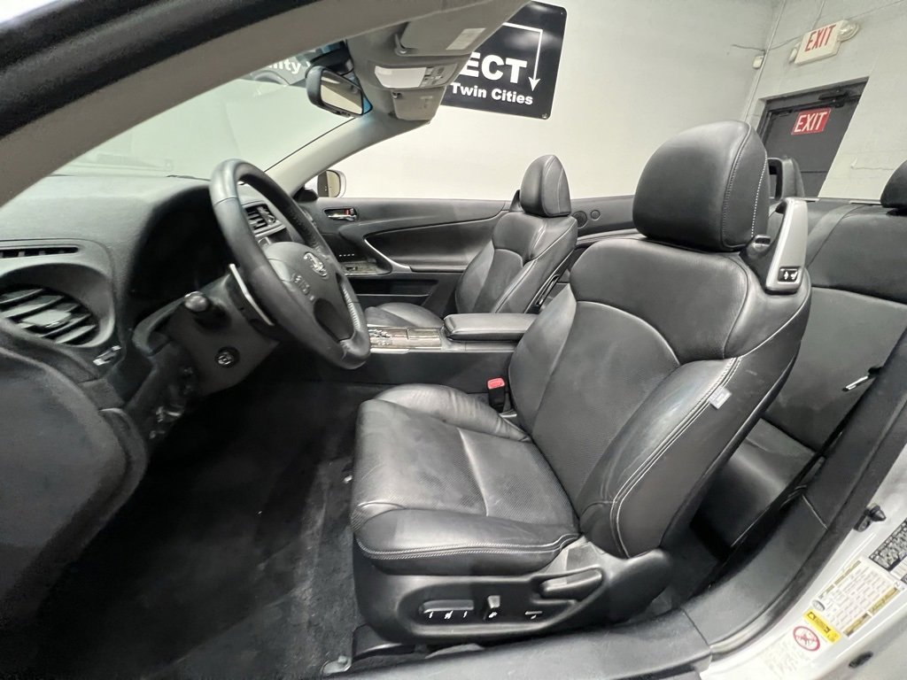 Used 2010 Lexus IS 350C image 23