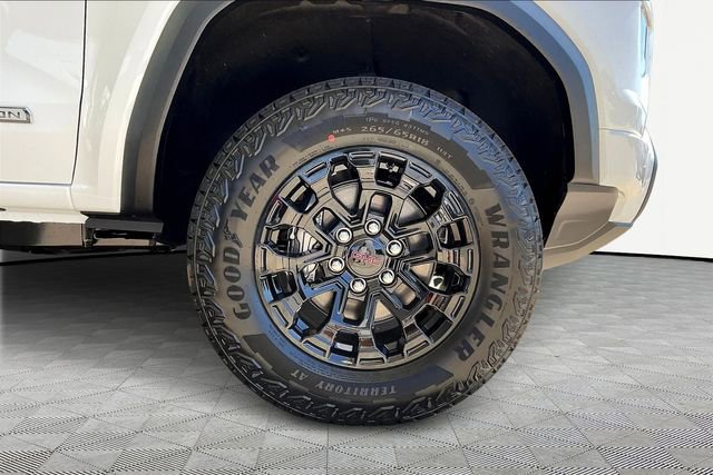 New 2026 GMC Canyon Elevation w/ Convenience Package image 13
