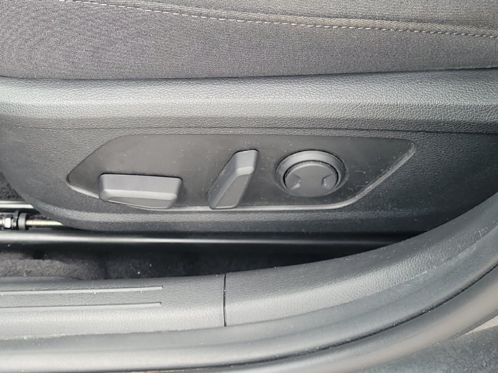 Certified 2023 Hyundai Sonata SEL w/ Cargo Package FWD image 16