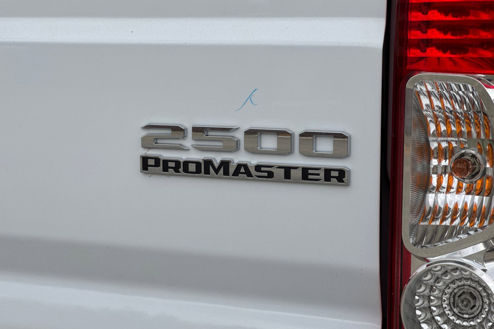 New 2026 RAM ProMaster 2500 w/ Quick Order Package 22G SLT image 24