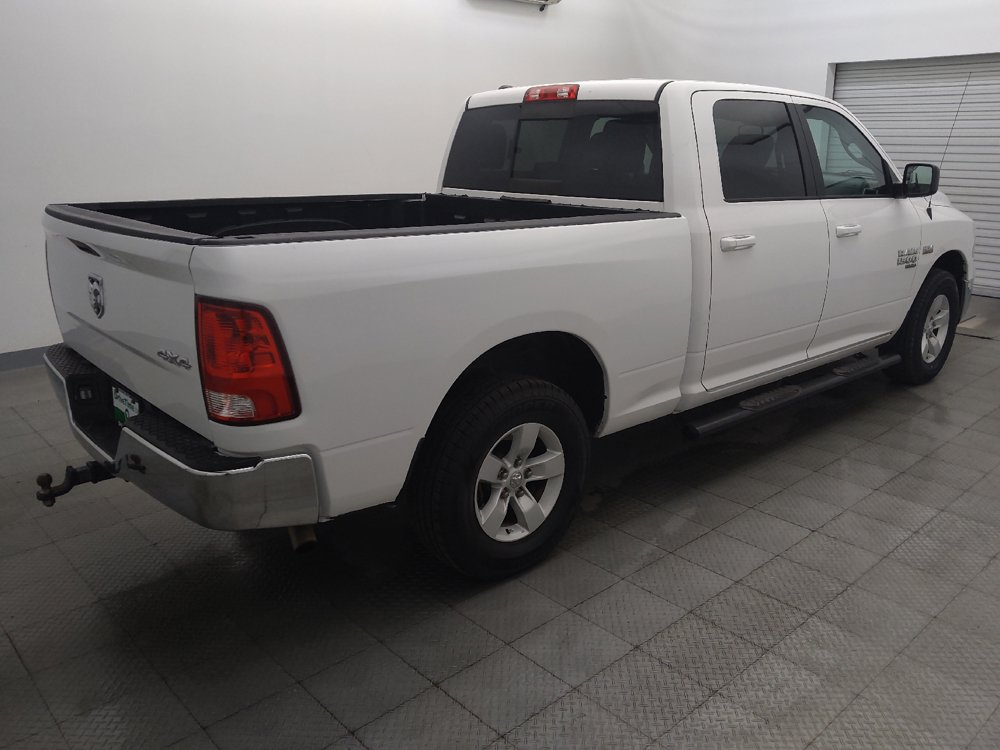 Used 2020 RAM 1500 Classic SLT AWD/4WD image 10