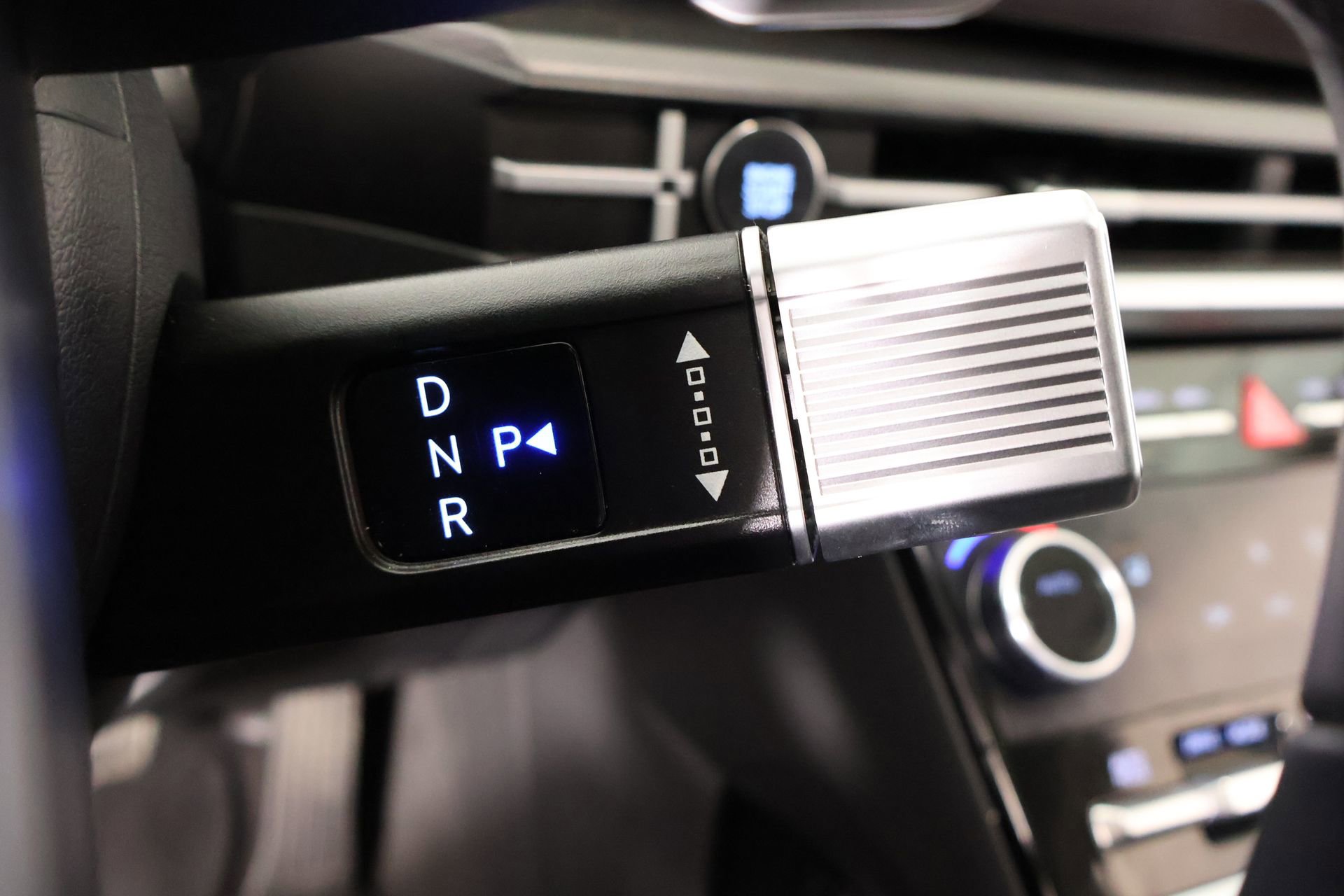 Used 2025 Hyundai Santa Fe XRT image 9