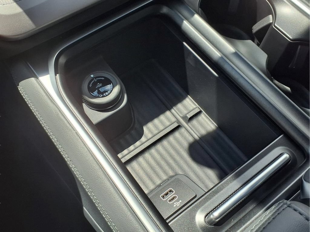 New 2026 Ford Expedition Active AWD/4WD image 10