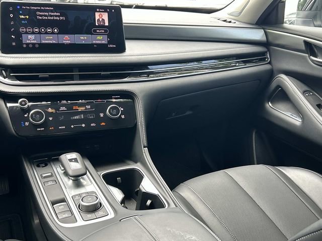 Certified 2026 INFINITI QX60 Luxe w/ Cargo Package FWD image 26