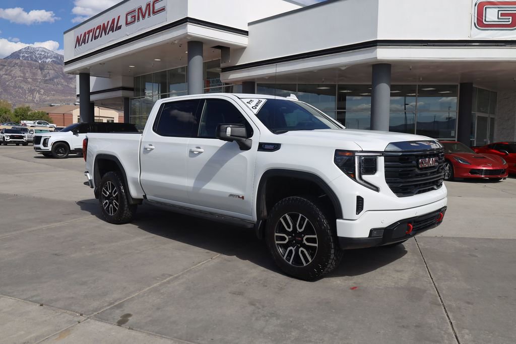 Used 2023 GMC Sierra 1500 AT4 w/ Technology Package image 8
