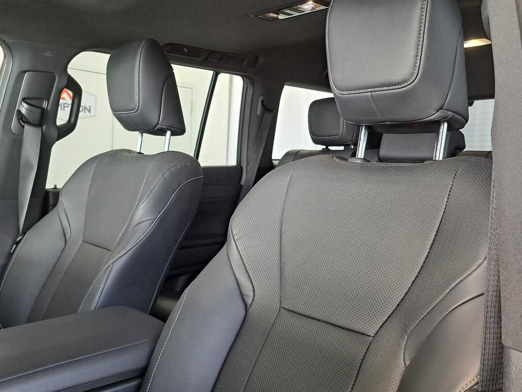 Used 2024 Lexus GX 550 image 26