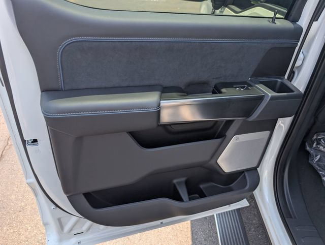 New 2026 Ford F250 Platinum AWD/4WD image 11