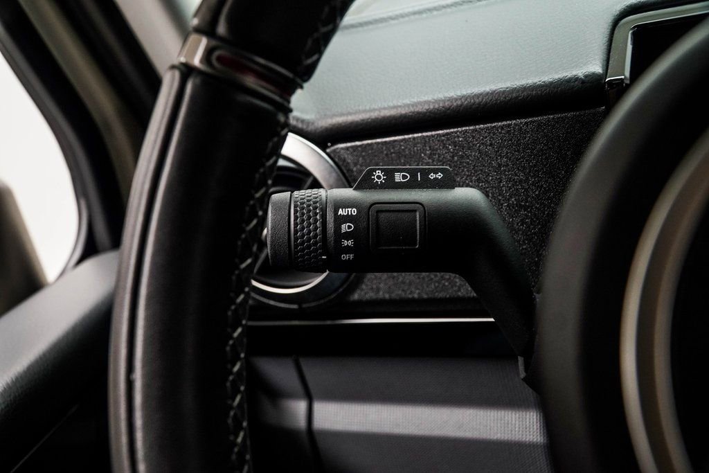 Used 2024 INEOS Grenadier Fieldmaster Edition image 38