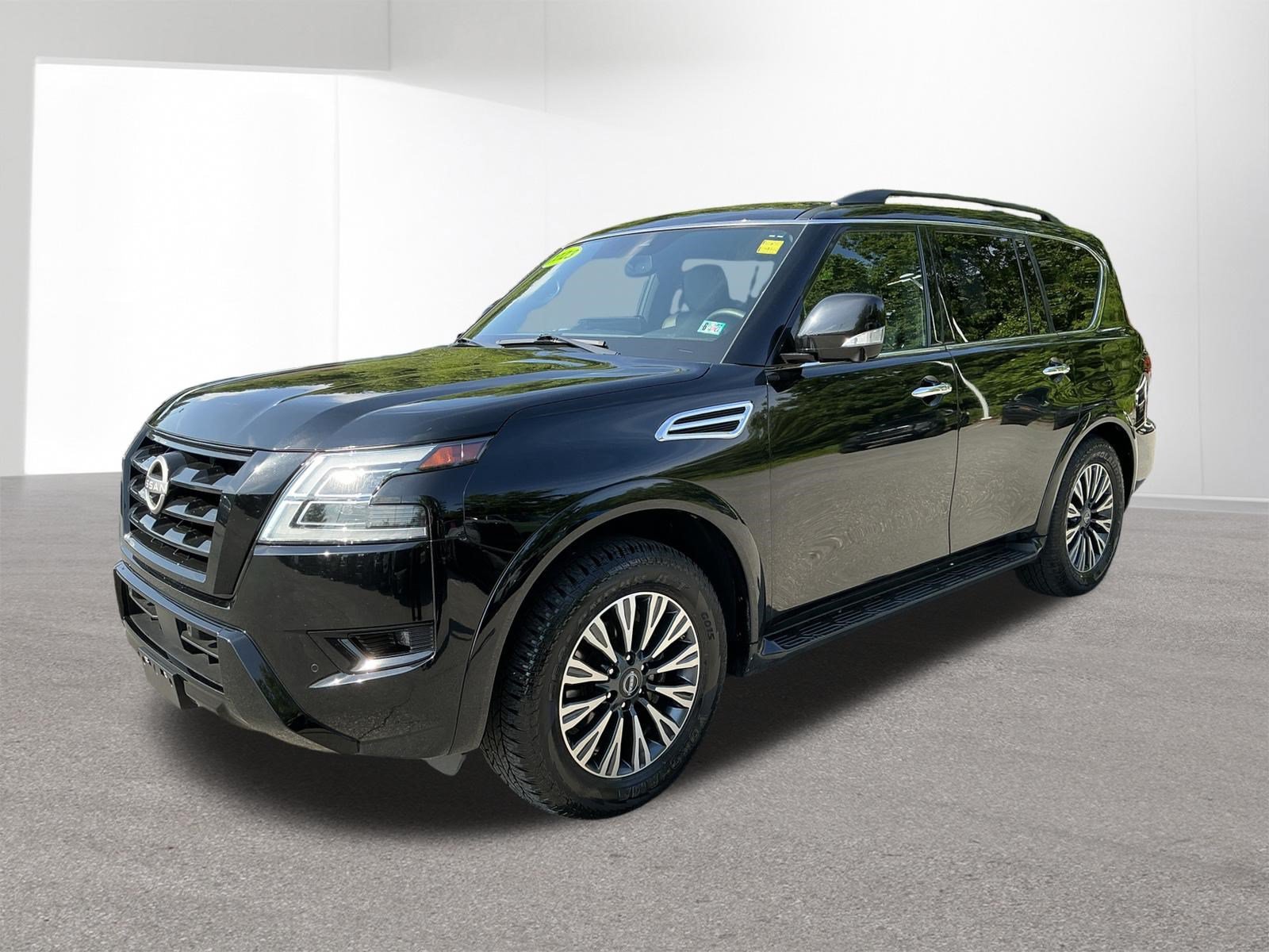 Used 2023 Nissan Armada SL w/ Midnight Edition Package AWD/4WD image 7