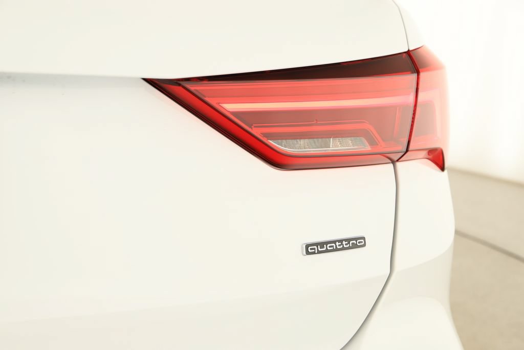 Certified 2024 Audi Q3 2.0T Premium AWD/4WD image 30