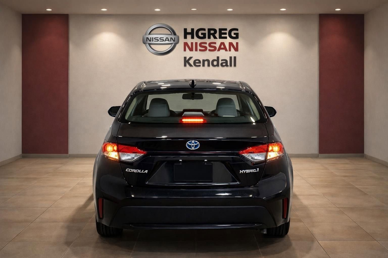 Used 2020 Toyota Corolla LE FWD image 5