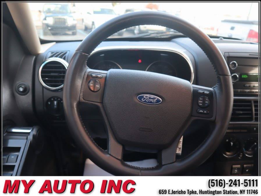 Used 2010 Ford Explorer XLT AWD/4WD image 12