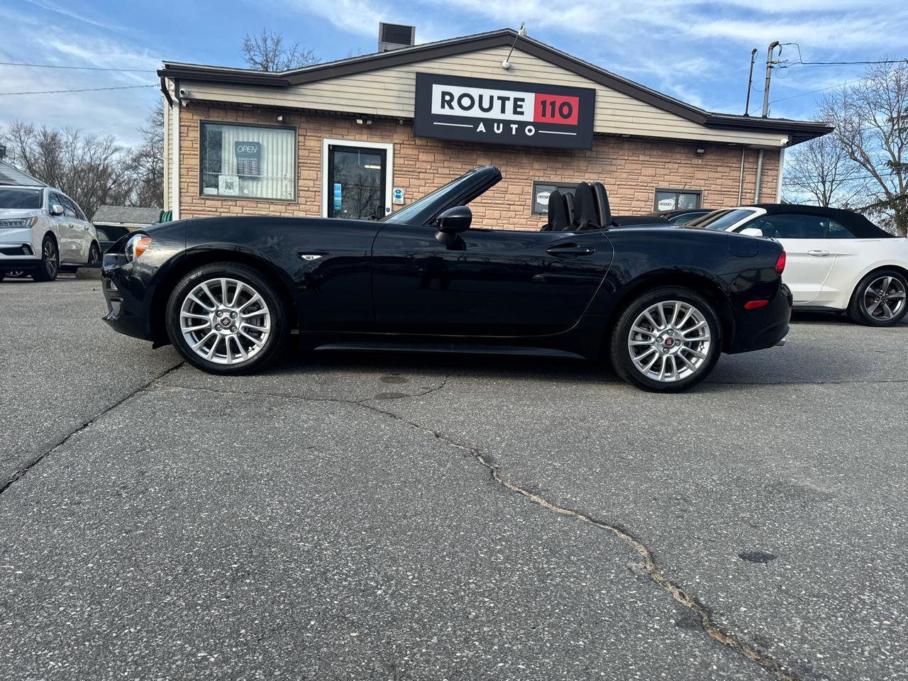 Used 2017 FIAT 124 Spider Classica image 26
